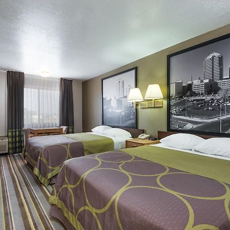 Super 8 By Wyndham Bernalillo Hotel Luaran gambar