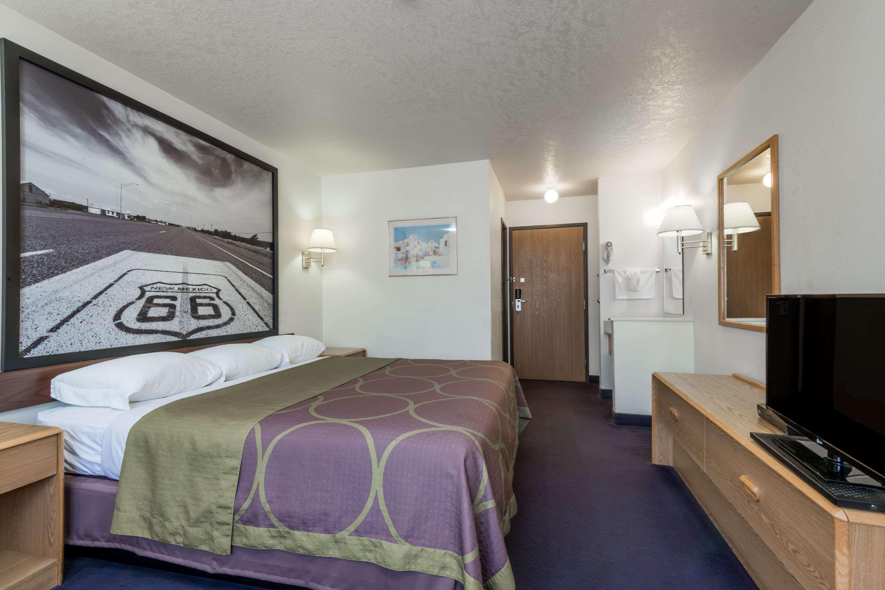 Super 8 By Wyndham Bernalillo Hotel Luaran gambar