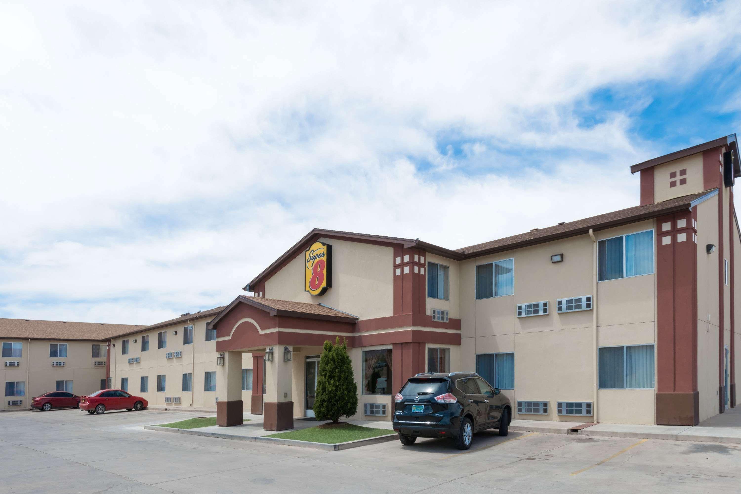 Super 8 By Wyndham Bernalillo Hotel Luaran gambar